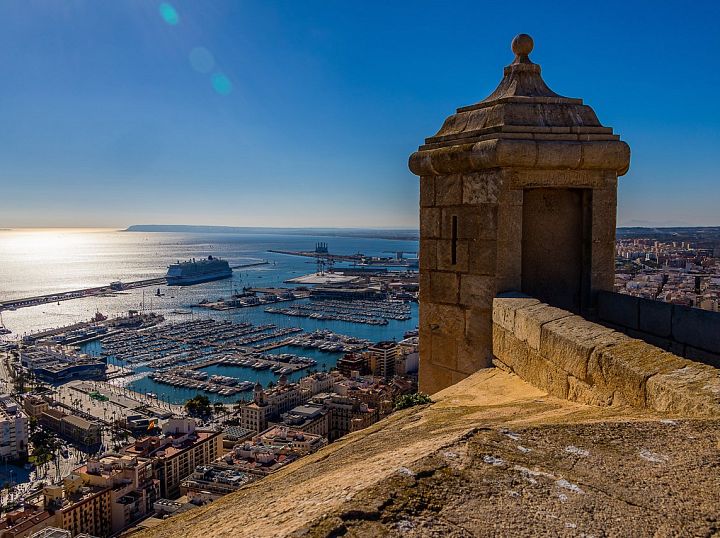 Alicante