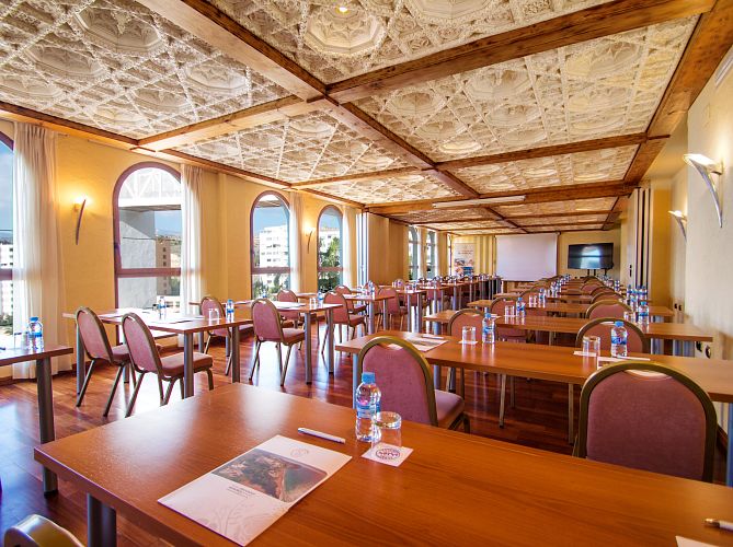 Imperial Room School-Modus