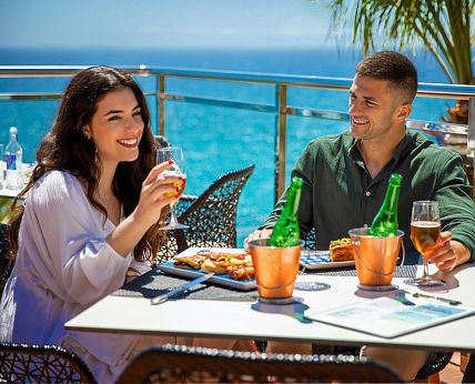 Alhambra Terrace Montiboli