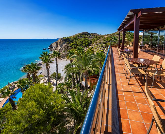 Alhambra Lounge Terrace