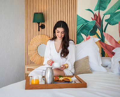 Choose to book better!