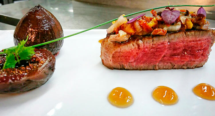 Sirloin with Brevas in the Montíboli