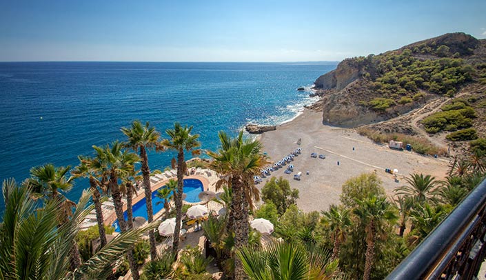 Practice deep meditation at the Montiboli