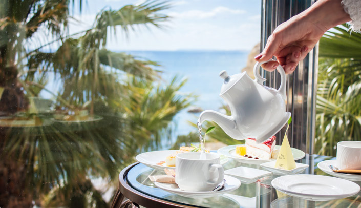 The 5 pm snack at the Hotel Montiboli