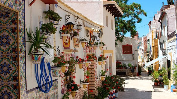 Old Picturesque neighborhood in Alicante