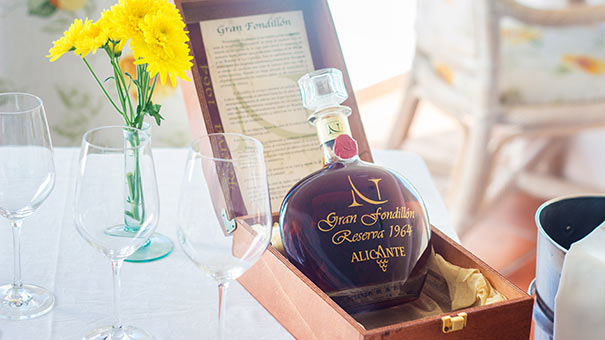 Fondillón Wine from Alicante in Hotel Montiboli Sweet Red Wine from Alicante